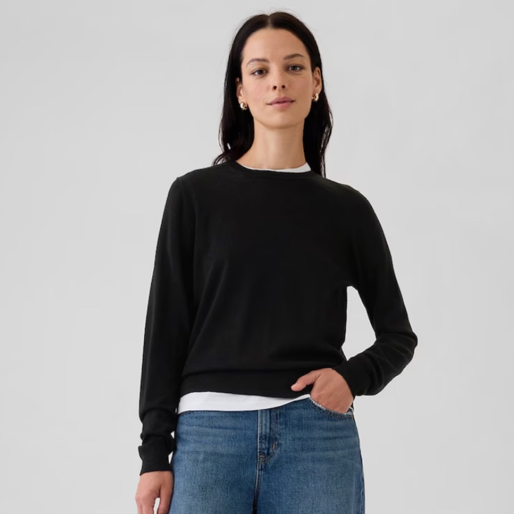 GAP light weight wool sweater